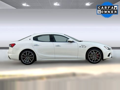 Used 2023 Maserati Ghibli Modena Q4 image 8