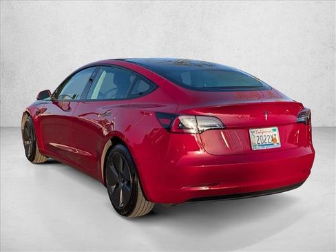 Used 2022 Tesla Model 3 image 8