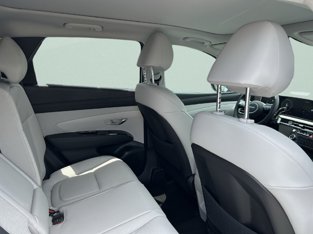 New 2026 Hyundai Tucson Limited FWD image 22