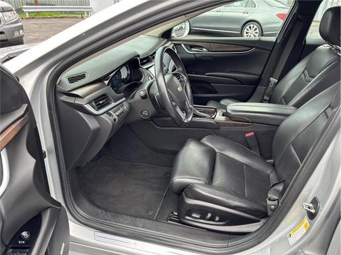 Used 2018 Cadillac XTS Premium Luxury image 14