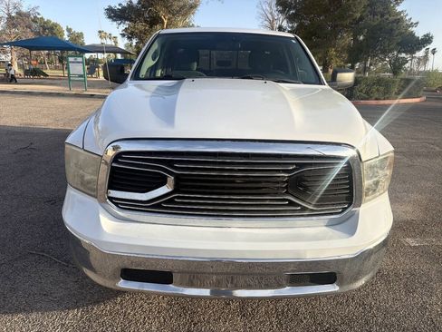 Used 2018 RAM 1500 Classic SLT RWD image 8
