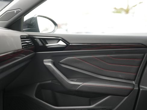 Used 2023 Volkswagen Jetta GLI Autobahn w/ GLI Black Package image 29