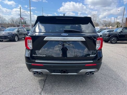 Certified 2021 Ford Explorer Platinum w/ Equipment Group 601A AWD/4WD image 5