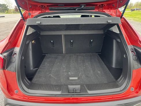 Used 2024 Chevrolet Trax ACTIV w/ Sunroof Package FWD image 19