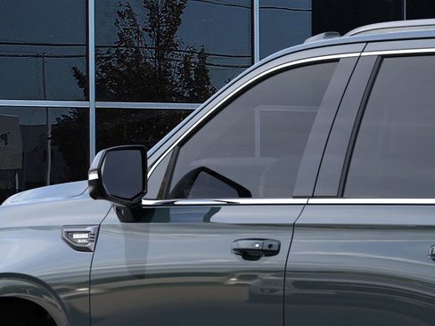 New 2026 GMC Yukon AT4 Ultimate w/ LPO, Floor Liner Package image 12