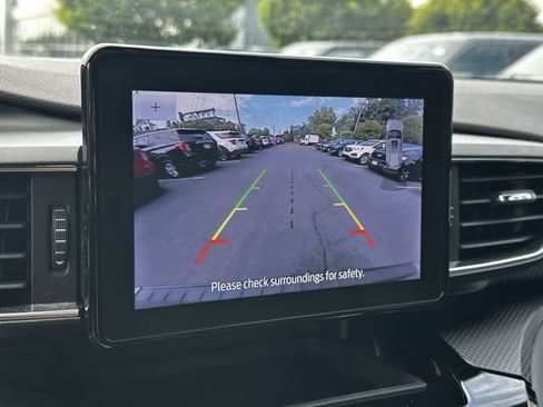Certified 2023 Ford Explorer ST-Line w/ Class IV Trailer Tow Package AWD/4WD image 22