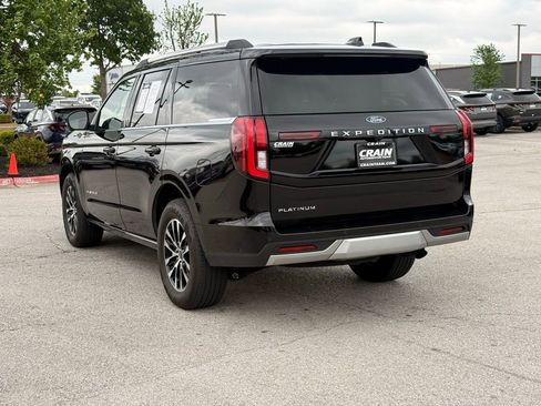 Used 2025 Ford Expedition Platinum AWD/4WD image 5