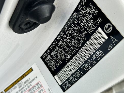 Certified 2020 Lexus UX 250h w/ Premium Package image 23