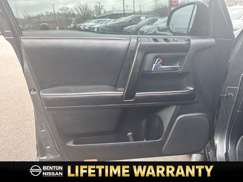 Used 2015 Toyota 4Runner Trail Premium image 12