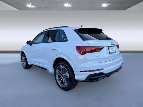 New 2025 Audi Q3 2.0T Premium image 3