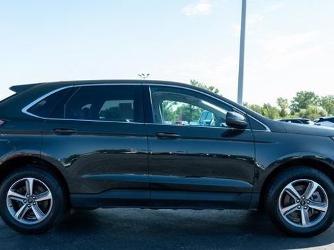 Used 2023 Ford Edge SEL w/ Convenience Package AWD/4WD image 5