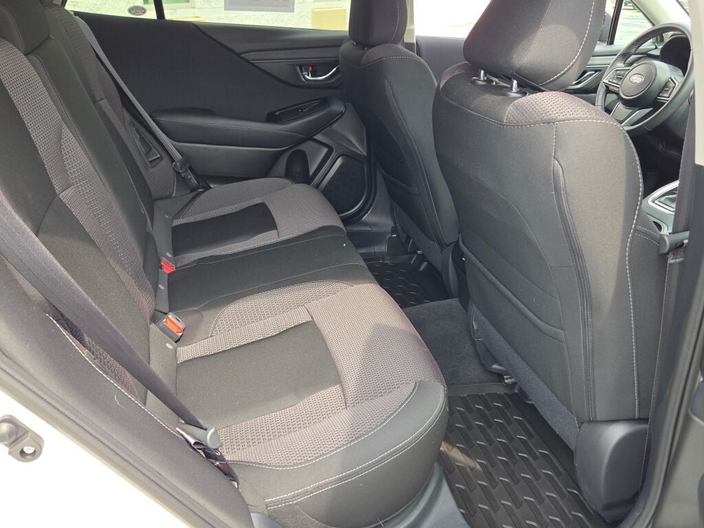 Certified 2024 Subaru Outback Premium AWD/4WD image 7