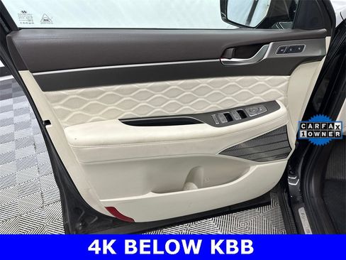 Used 2021 Hyundai Palisade Calligraphy image 11