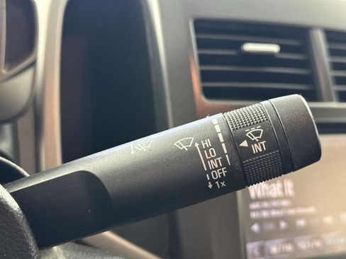 Used 2015 Chevrolet Sonic LT image 26