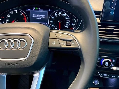 Used 2023 Audi Q5 2.0T Premium w/ Convenience Package AWD/4WD image 14