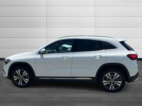 Certified 2025 Mercedes-Benz GLA 250 image 6