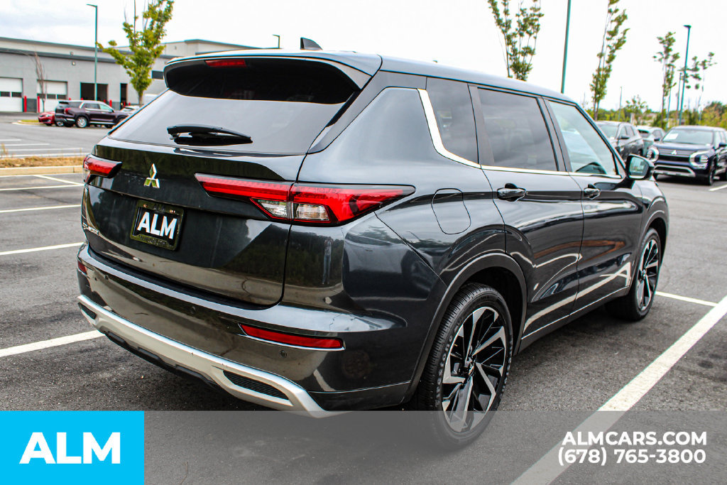 Used 2024 Mitsubishi Outlander SE FWD image 5