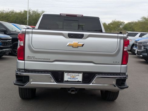 Used 2022 Chevrolet Silverado 1500 LTZ w/ LTZ Convenience Package II image 4