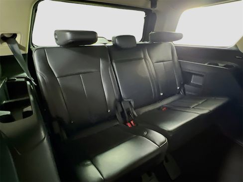 Used 2024 Ford Expedition XLT image 29