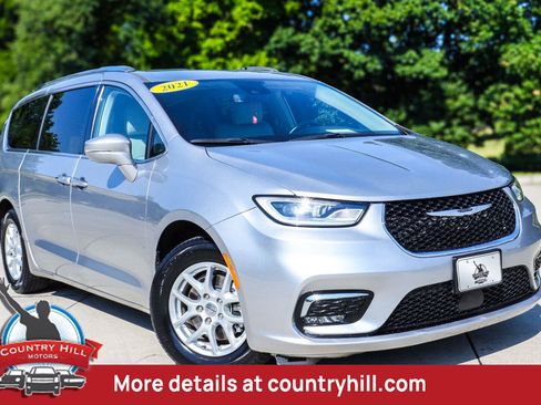 Used 2021 Chrysler Pacifica Touring-L FWD image 1