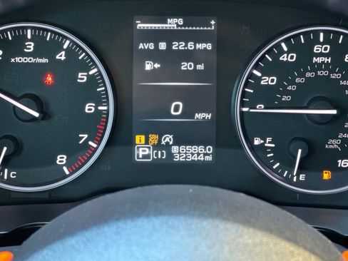 Used 2024 Subaru Crosstrek 2.0i Premium AWD/4WD image 25