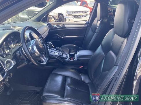 Used 2012 Porsche Cayenne Turbo AWD/4WD image 17