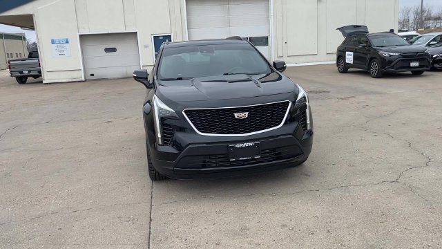 Used 2021 Cadillac XT4 Sport w/ Cold Weather Package AWD/4WD image 3