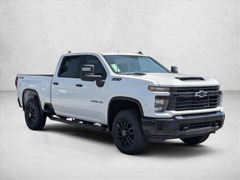 New 2026 Chevrolet Silverado 2500 Custom w/ Custom Value Package AWD/4WD image 7