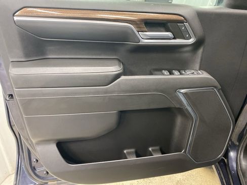 Used 2022 Chevrolet Silverado 1500 RST w/ Z71 Off-Road Package image 25