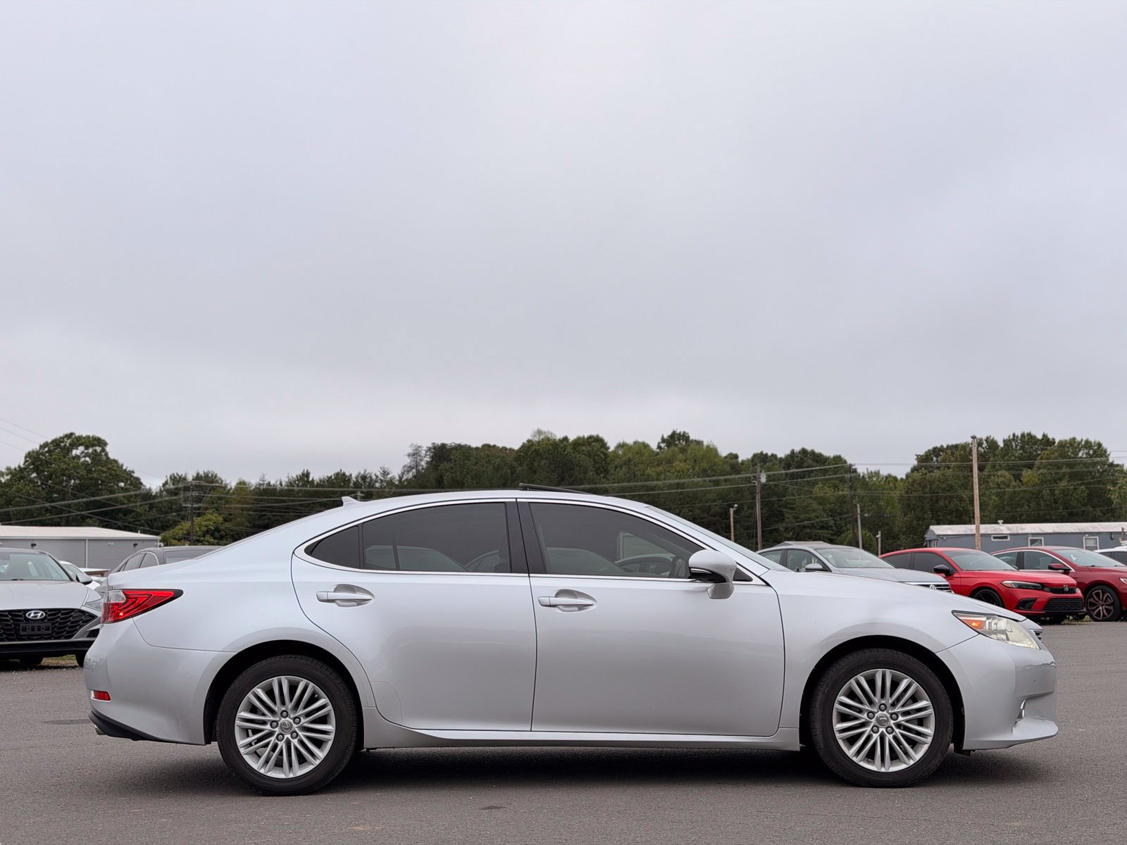 Used 2014 Lexus ES 350 w/ Luxury Package FWD image 8