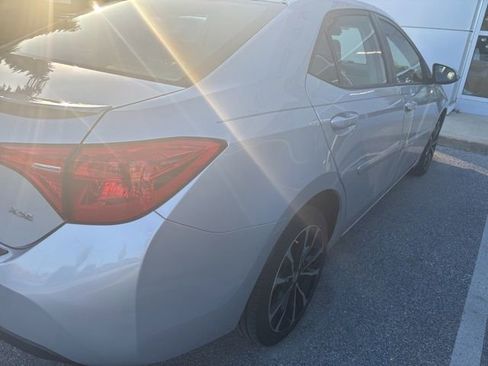 Used 2017 Toyota Corolla XSE w/ Carpet Mat Package (TMS) FWD image 5