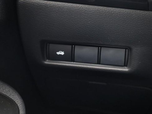 New 2026 Nissan Sentra SR w/ Floor Mat Package FWD image 12