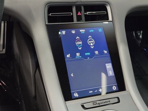 Used 2025 Porsche Taycan 4 image 23