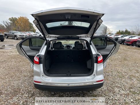 Used 2021 Chevrolet Equinox Premier image 30