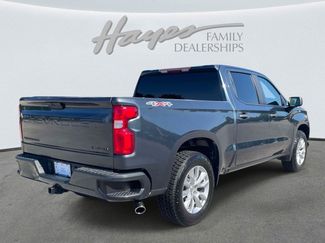 Used 2020 Chevrolet Silverado 1500 Custom w/ Custom Value Package AWD/4WD video 3