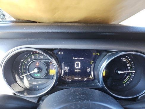 Used 2023 Jeep Wrangler Unlimited Rubicon 4xe image 22