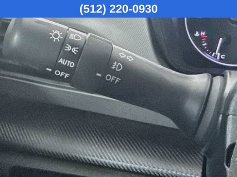 Used 2024 Subaru Crosstrek 2.5i Limited AWD/4WD image 13