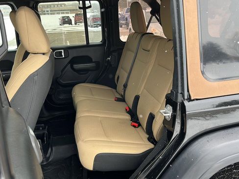 Used 2020 Jeep Wrangler Unlimited Sport image 24