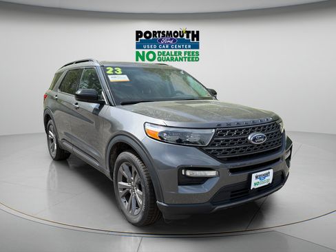 Certified 2023 Ford Explorer XLT w/ Equipment Group 202A AWD/4WD image 24