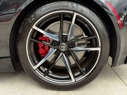 Used 2021 Toyota Supra Premium w/ Driver Assist Package image 19