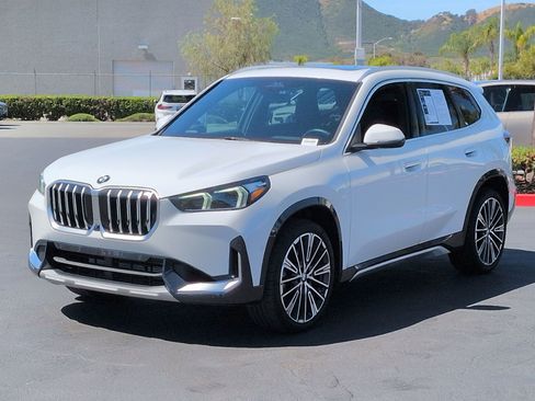 Used 2025 BMW X1 xDrive28i w/ Technology Package AWD/4WD image 5