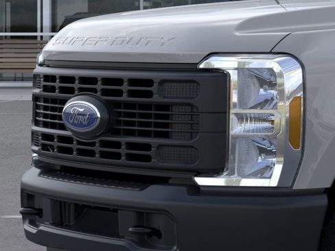 New 2026 Ford F250 XL AWD/4WD image 19