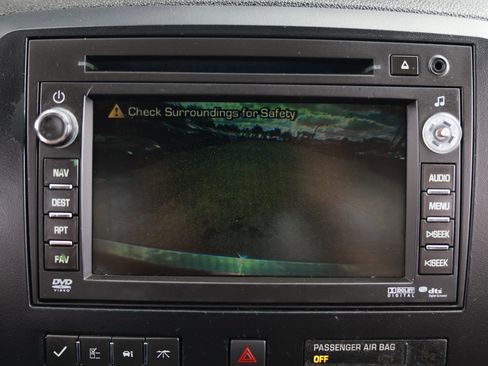 Used 2010 Buick Enclave CXL w/ Trailering Provision Package image 36