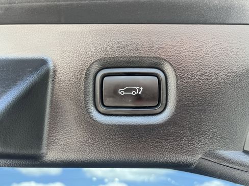 Used 2022 Hyundai Ioniq 5 SEL RWD image 14