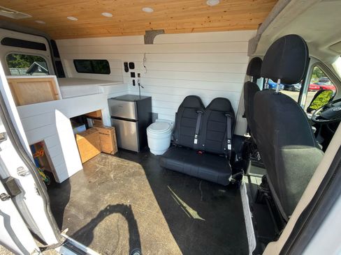 Used 2021 RAM ProMaster 2500 image 10