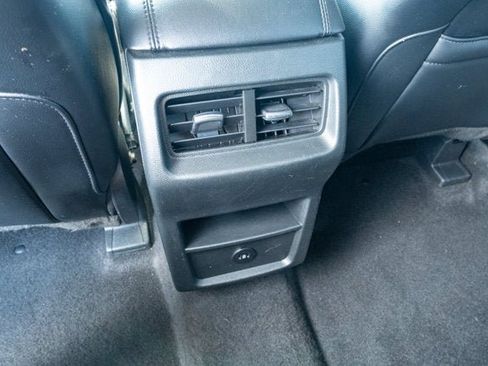Used 2024 Ford Edge SEL AWD/4WD image 34