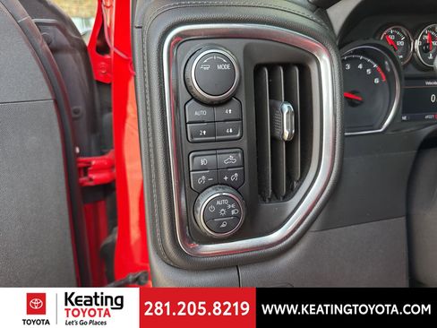 Used 2020 Chevrolet Silverado 1500 RST w/ Texas Edition image 11