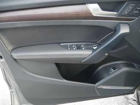 Certified 2023 Audi Q5 2.0T Premium Plus w/ Premium Plus Package image 16