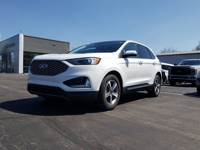 Used 2023 Ford Edge SEL w/ Convenience Package