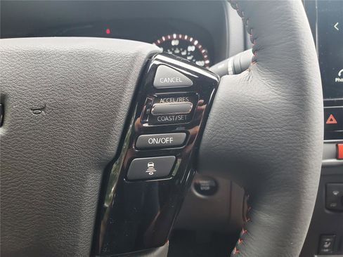 New 2026 Nissan Frontier PRO-4X w/ Pro-4x Convenience Package image 17